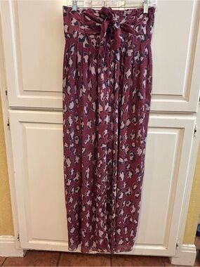 Free People Multi-Tone burgandy leopard print Patterned wide leg pants. Small